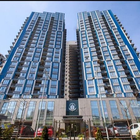Petrovdom Apartments 10-353 In Rc Central Park, 7 John Mccain Street Київ Екстер'єр фото
