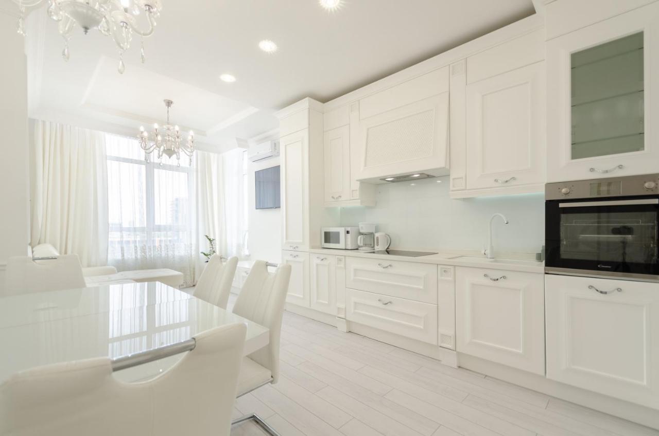 Petrovdom Apartments 10-353 In Rc Central Park, 7 John Mccain Street Київ Екстер'єр фото